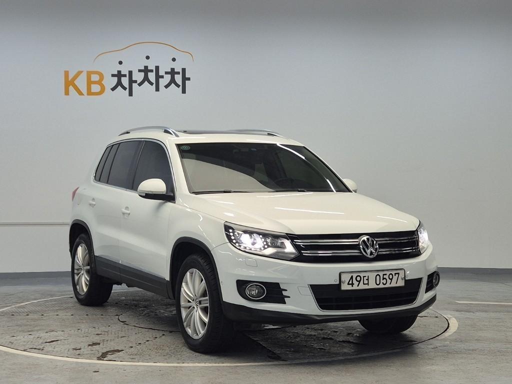 Volkswagen Tiguan - Vista 4