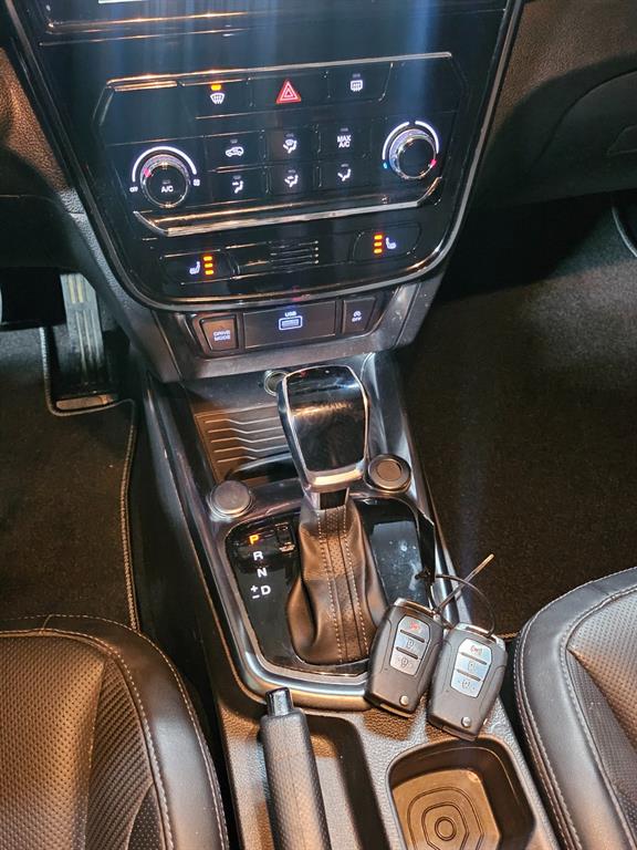 Ssangyong Tivoli 2021 Blanco - Importación desde Corea - HF Imports Iquique - Foto 14