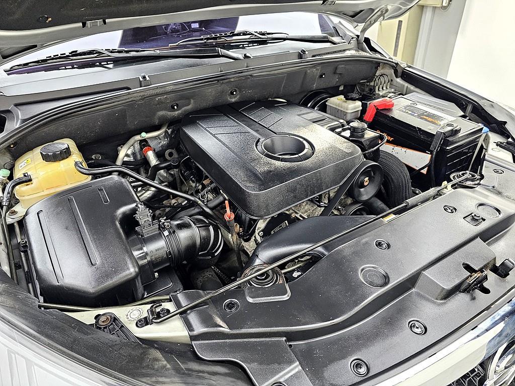 Ssangyong Korando - Vista 6