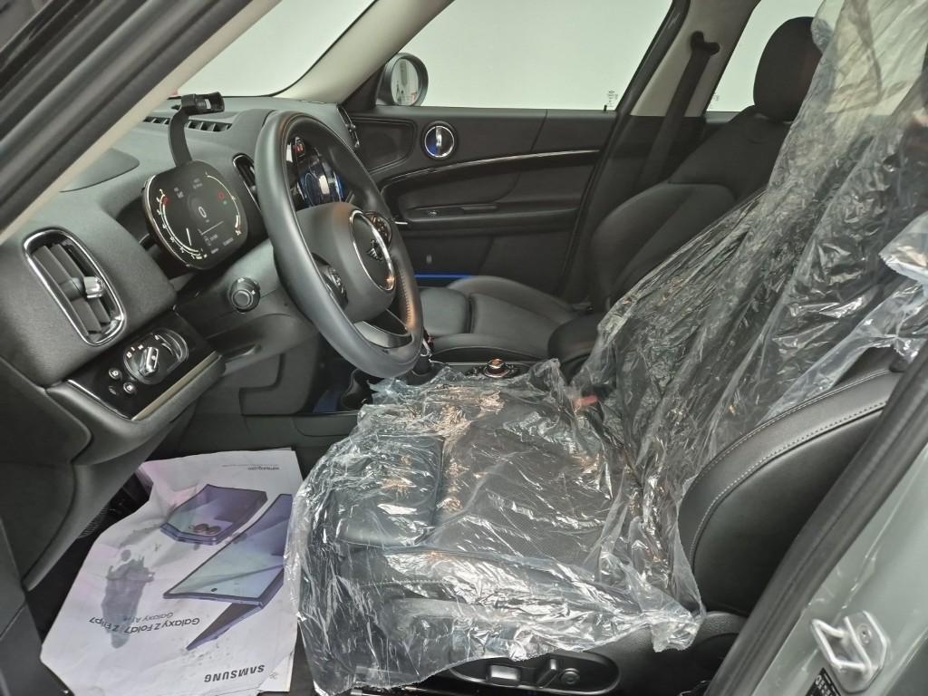 Mini Countryman - Vista 11