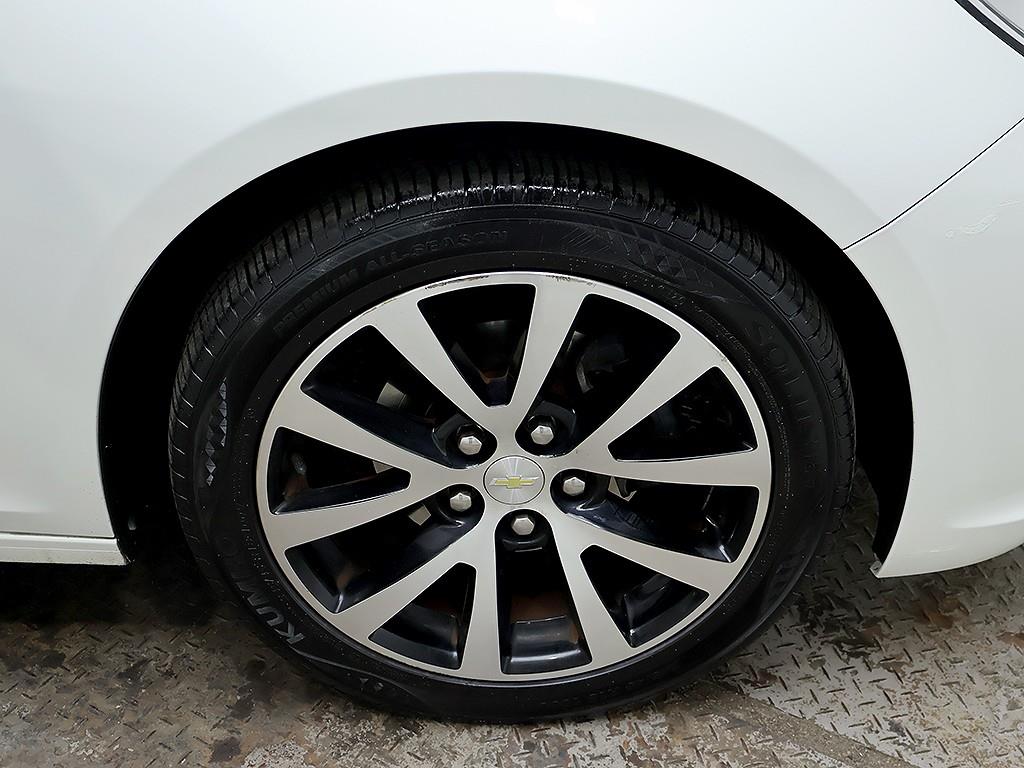 Chevrolet Malibu 2016 Blanco - Importación desde Corea - HF Imports Iquique - Foto 8