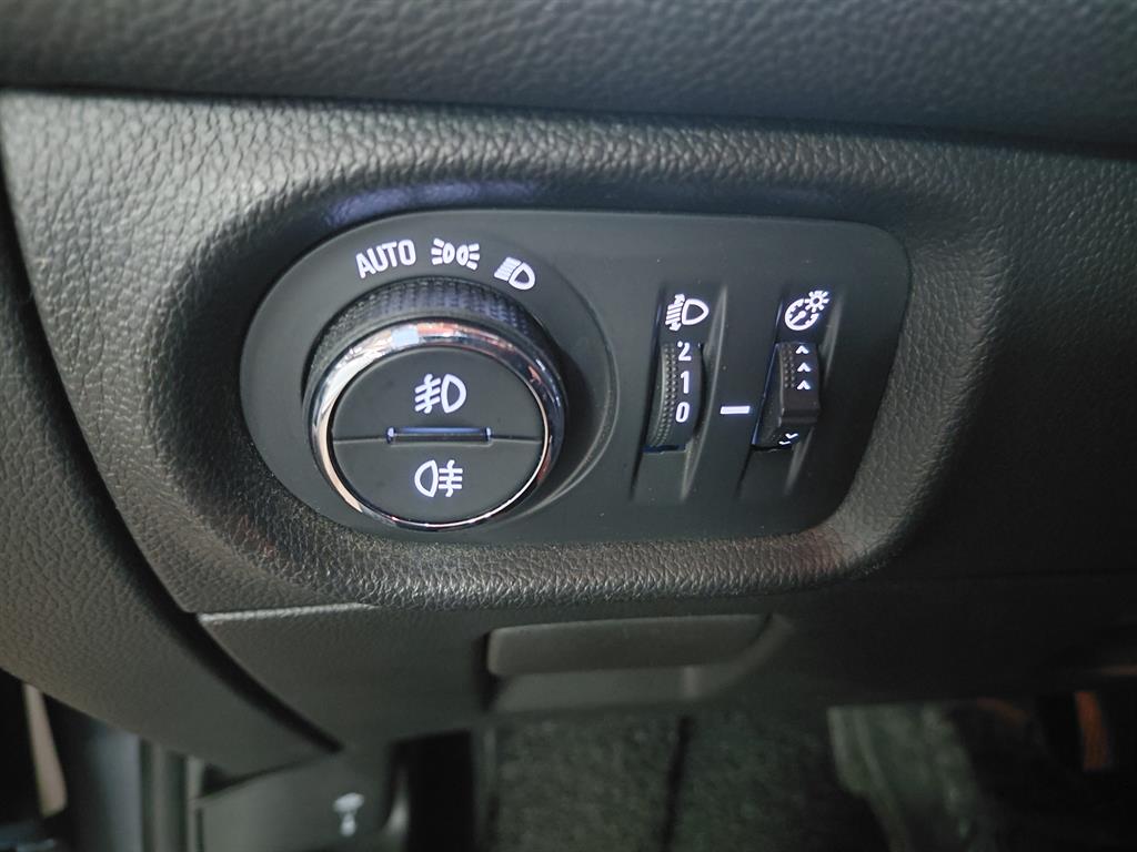 Chevrolet Cruise - Vista 12