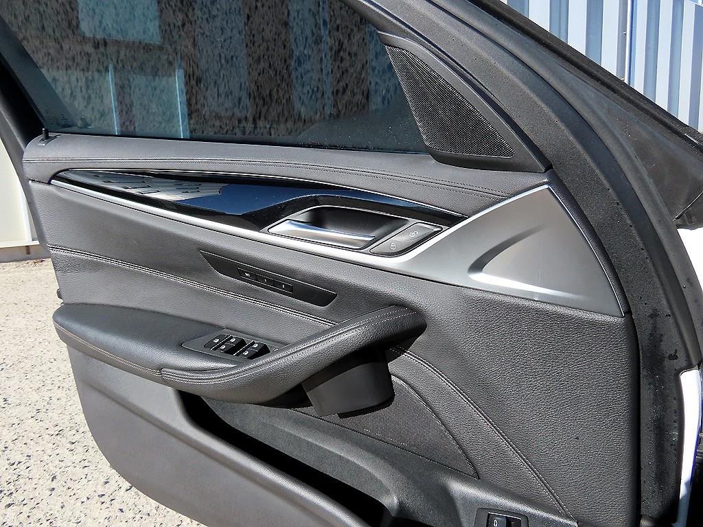 BMW 5 Series - Vista 12