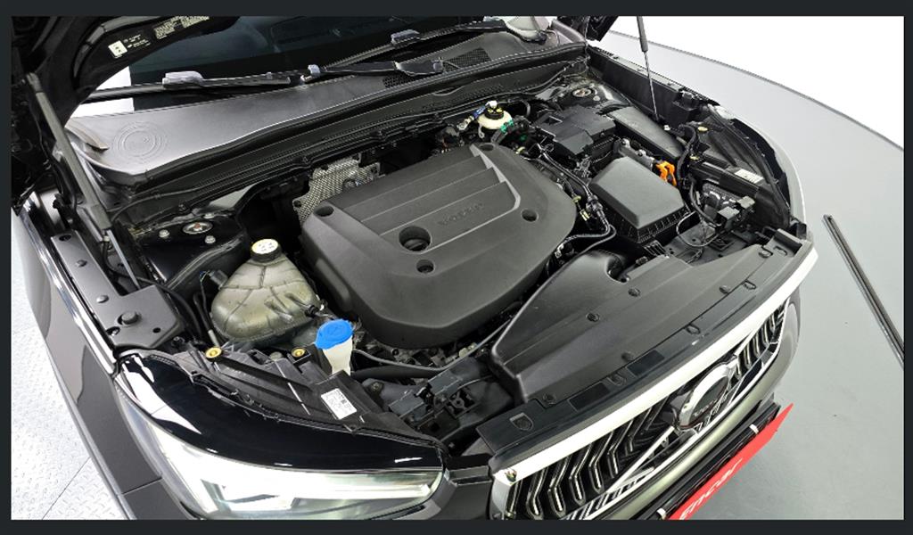 Volvo XC40 - Vista 8