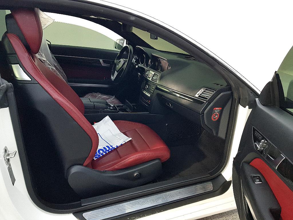 Mercedes Benz E class - Vista 5