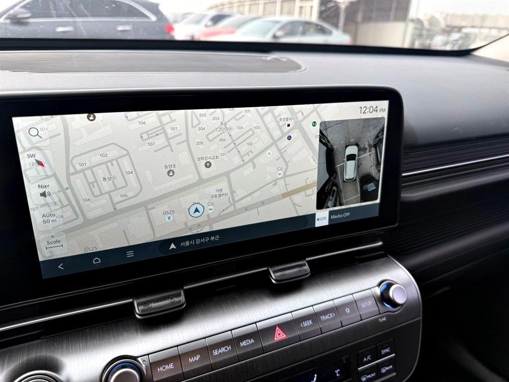 HYUNDAI Kona - Vista 11