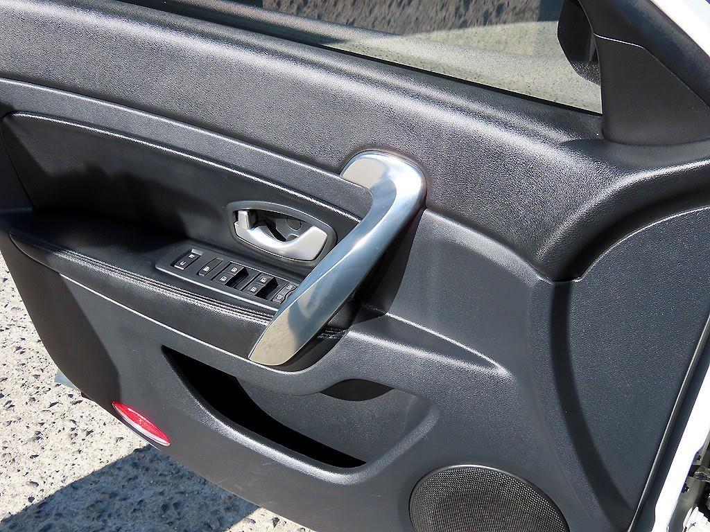 SAMSUNG SM5 - Vista 11