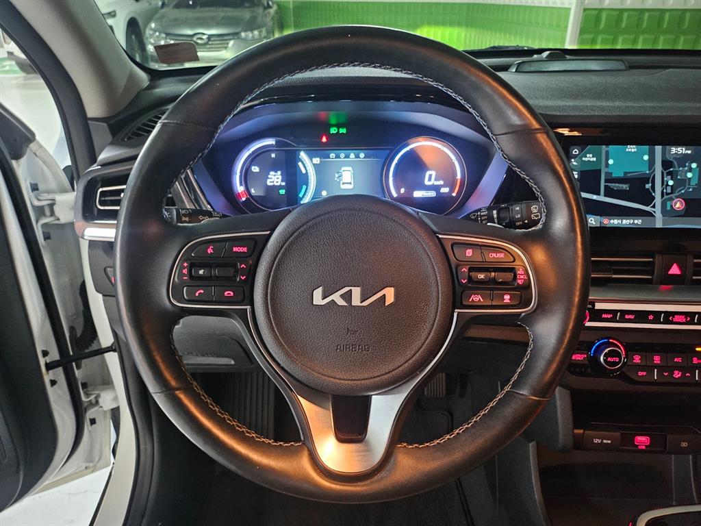 KIA Niro - Vista 10