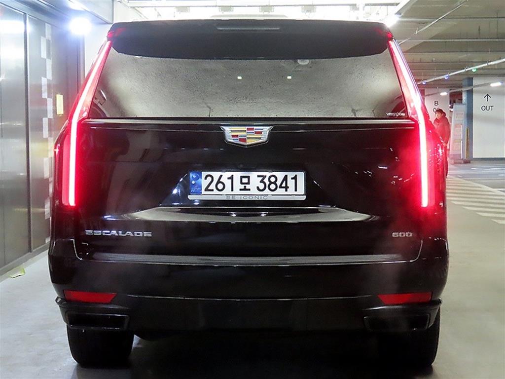 Cadillac Escalade - Vista 5