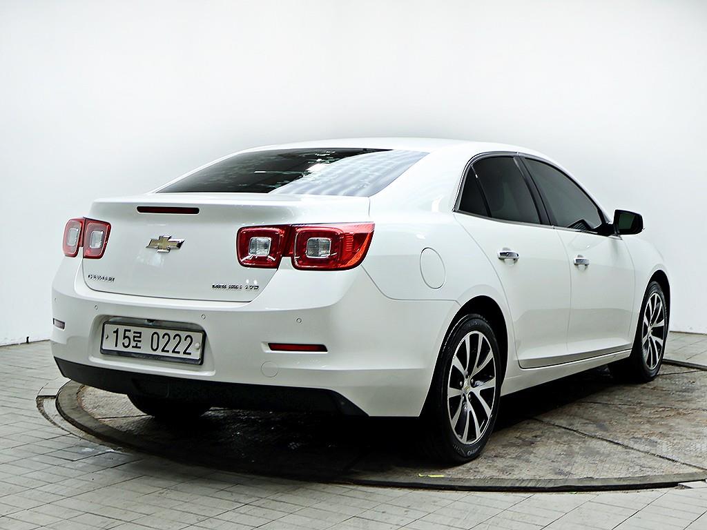 Chevrolet Malibu - Vista 7