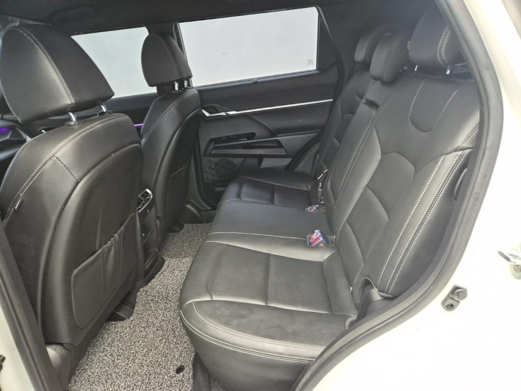 Ssangyong Torres - Vista 12