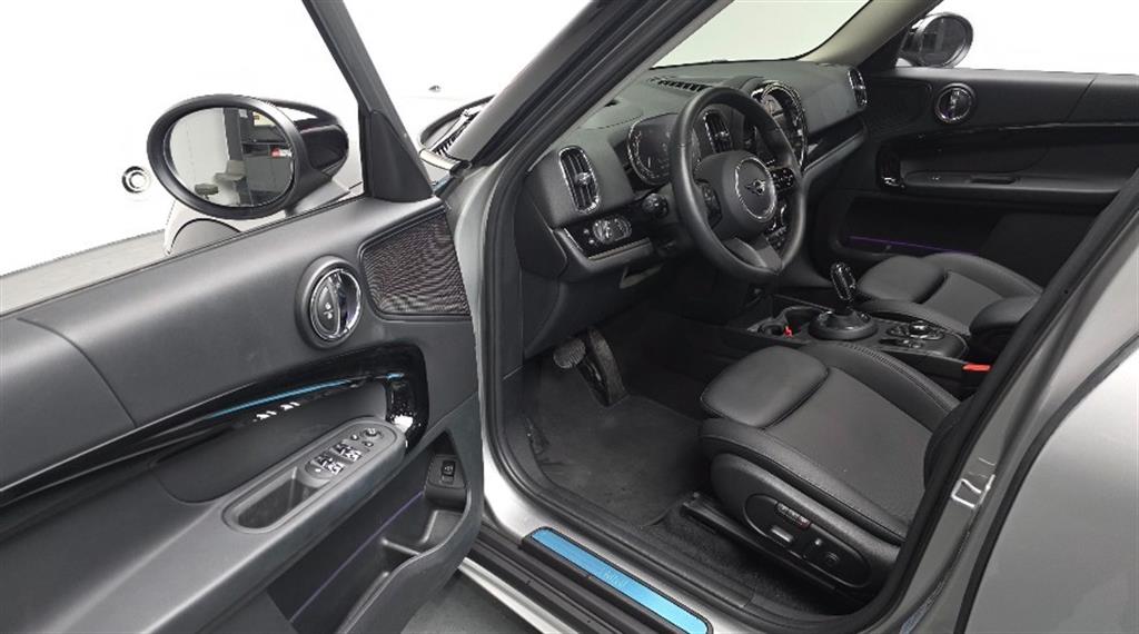 Mini Countryman - Vista 11