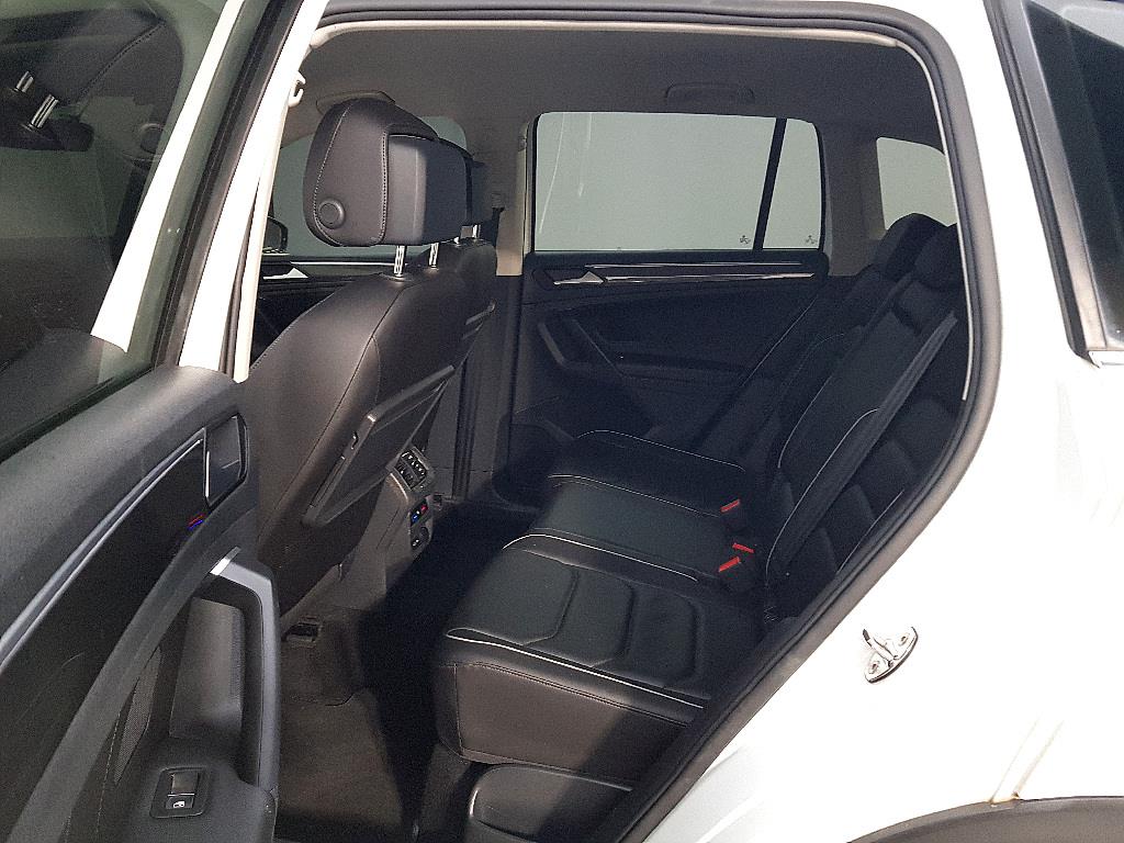 Volkswagen Tiguan - Vista 9