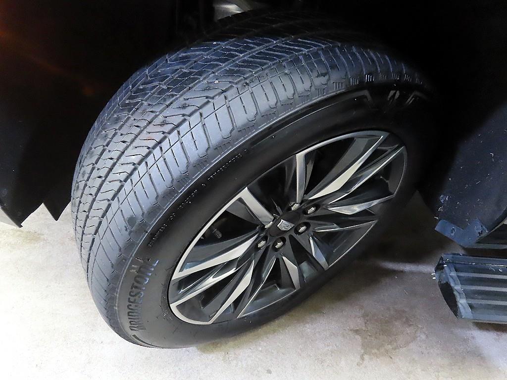 Cadillac Escalade 2023 Negro - Importación desde Corea - HF Imports Iquique - Foto 20