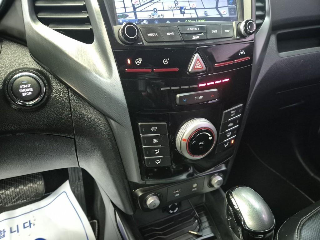 Ssangyong Tivoli 2018 Azul - Importación desde Corea - HF Imports Iquique - Foto 16