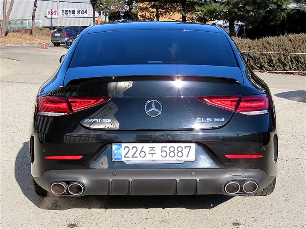 Mercedes Benz CLS Class - Vista 4