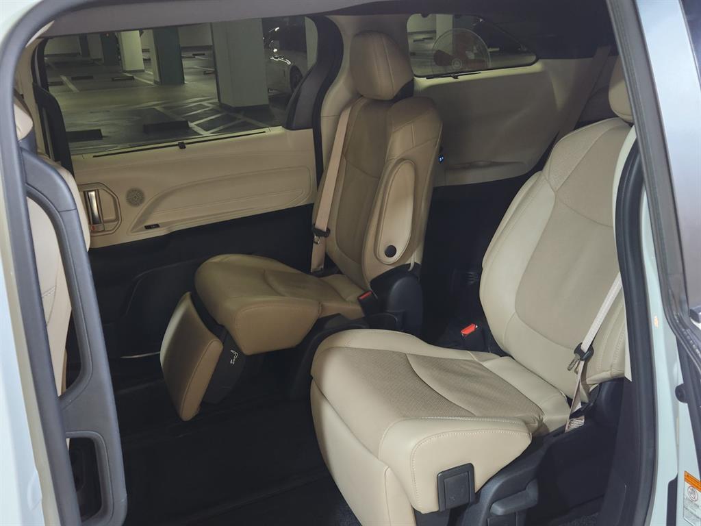Toyota Siena - Vista 5