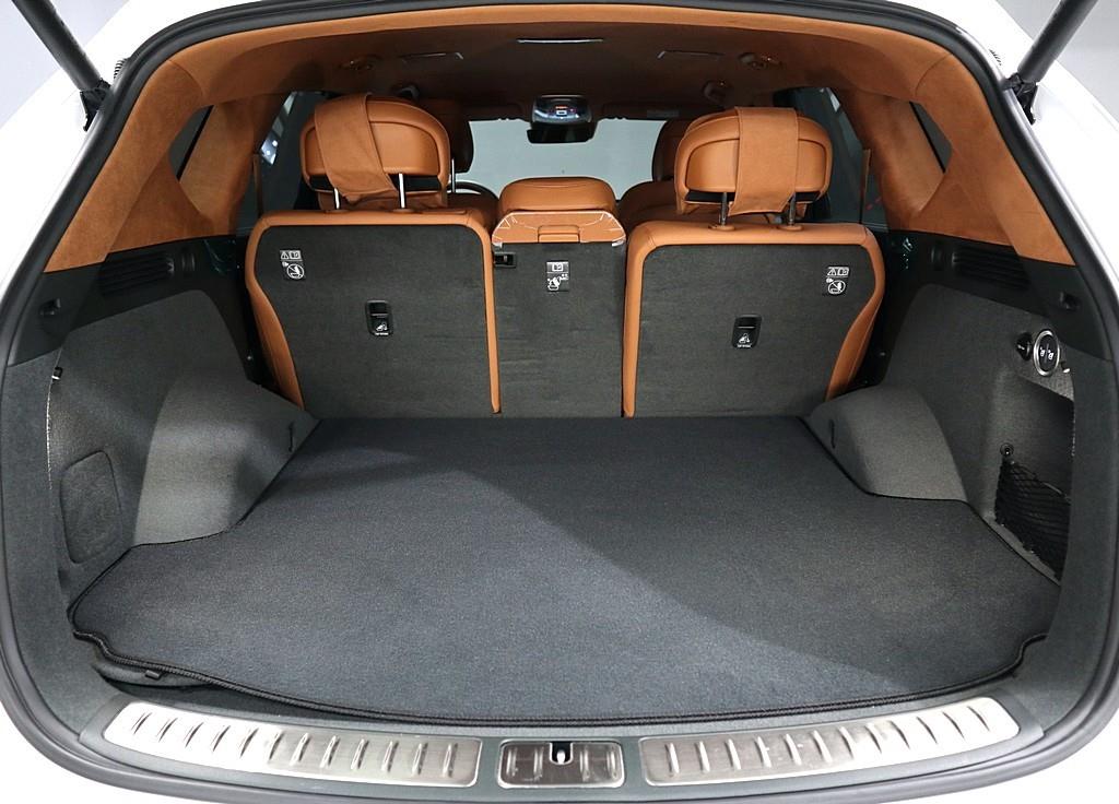 Genesis GV80 2024 Blanco - Importación desde Corea - HF Imports Iquique - Foto 17