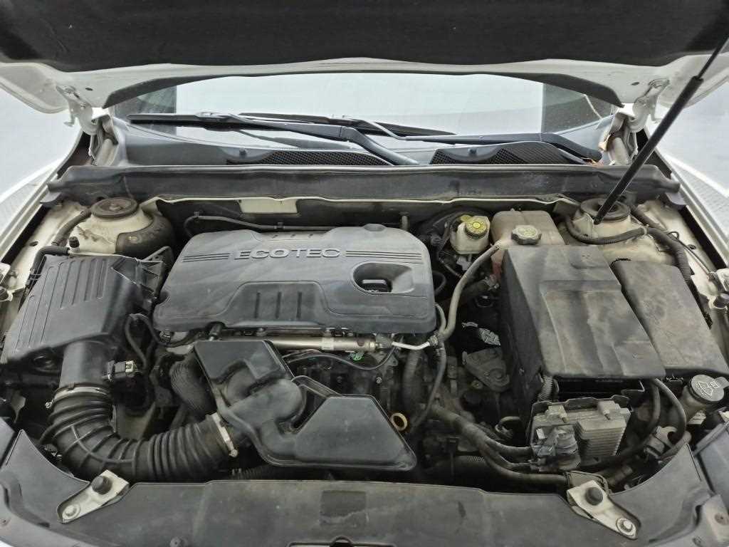 Chevrolet Malibu - Vista 5