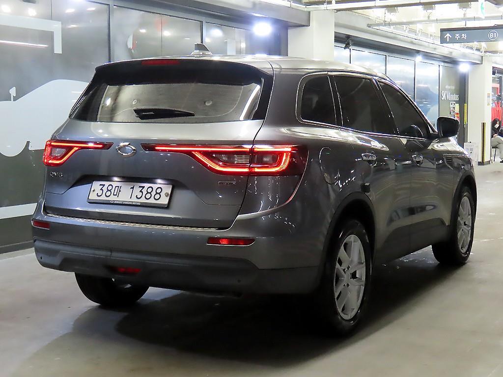 SAMSUNG QM6 - Vista 4