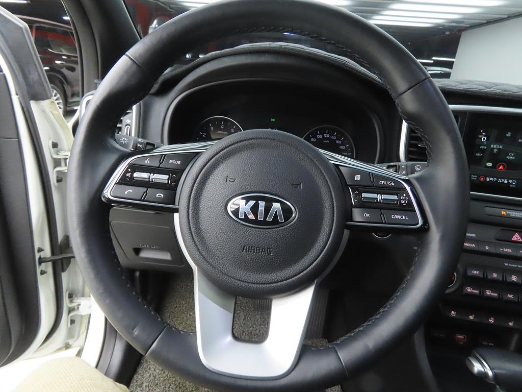 KIA Sportage - Vista 8