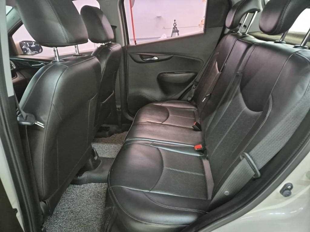 Chevrolet Spark - Vista 12