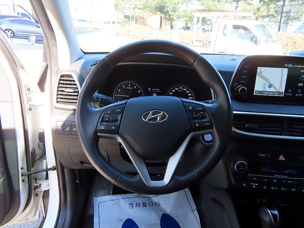HYUNDAI Tucson - Vista 8