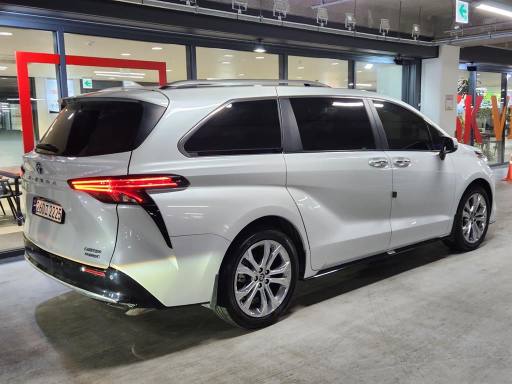 Toyota Siena - Vista 4