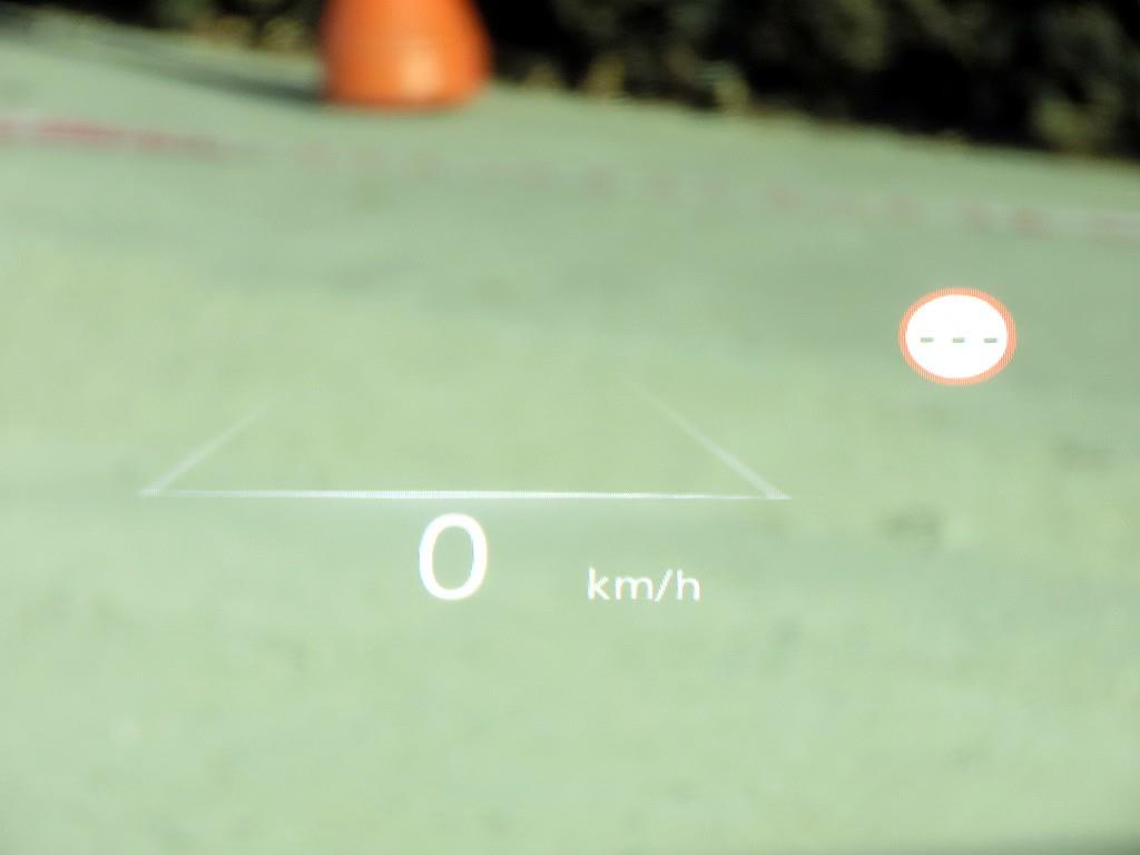 Genesis G80 - Vista 10