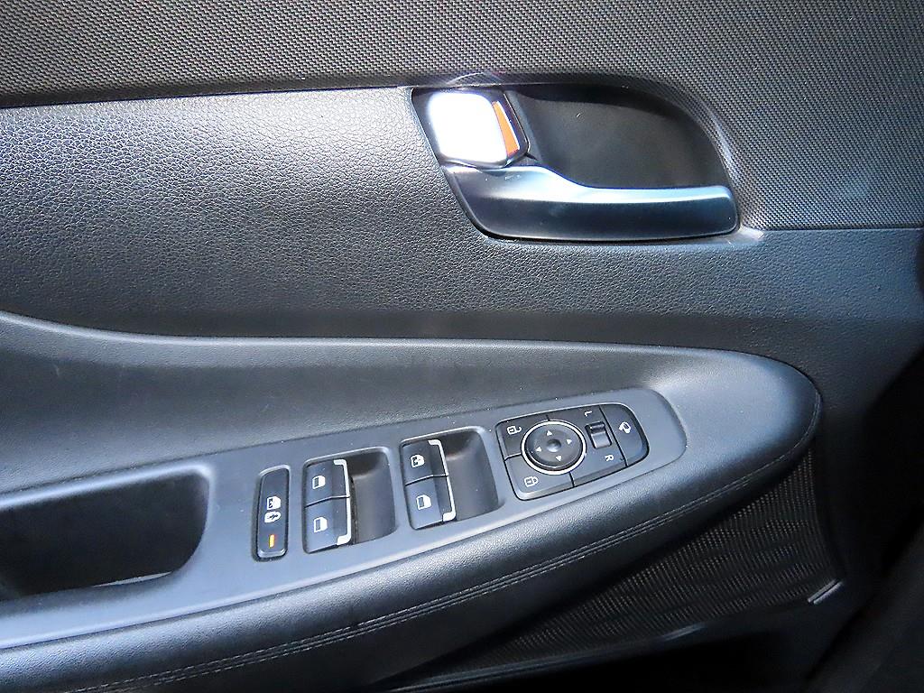 HYUNDAI Santa Fe - Vista 11