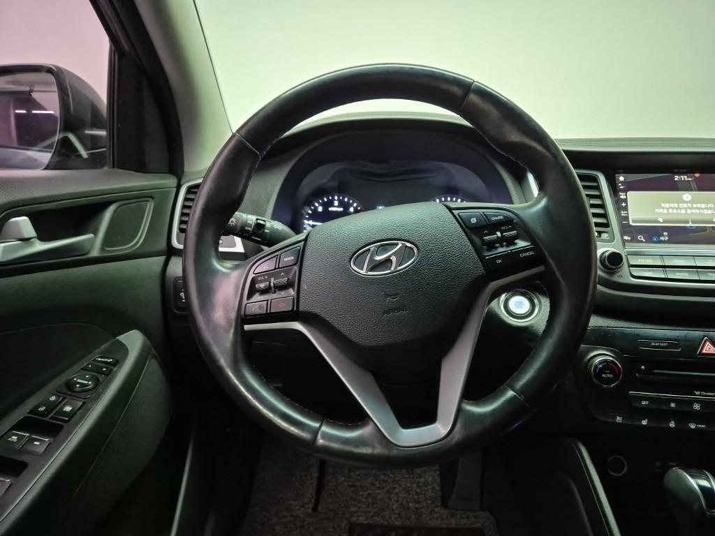HYUNDAI Tucson - Vista 7