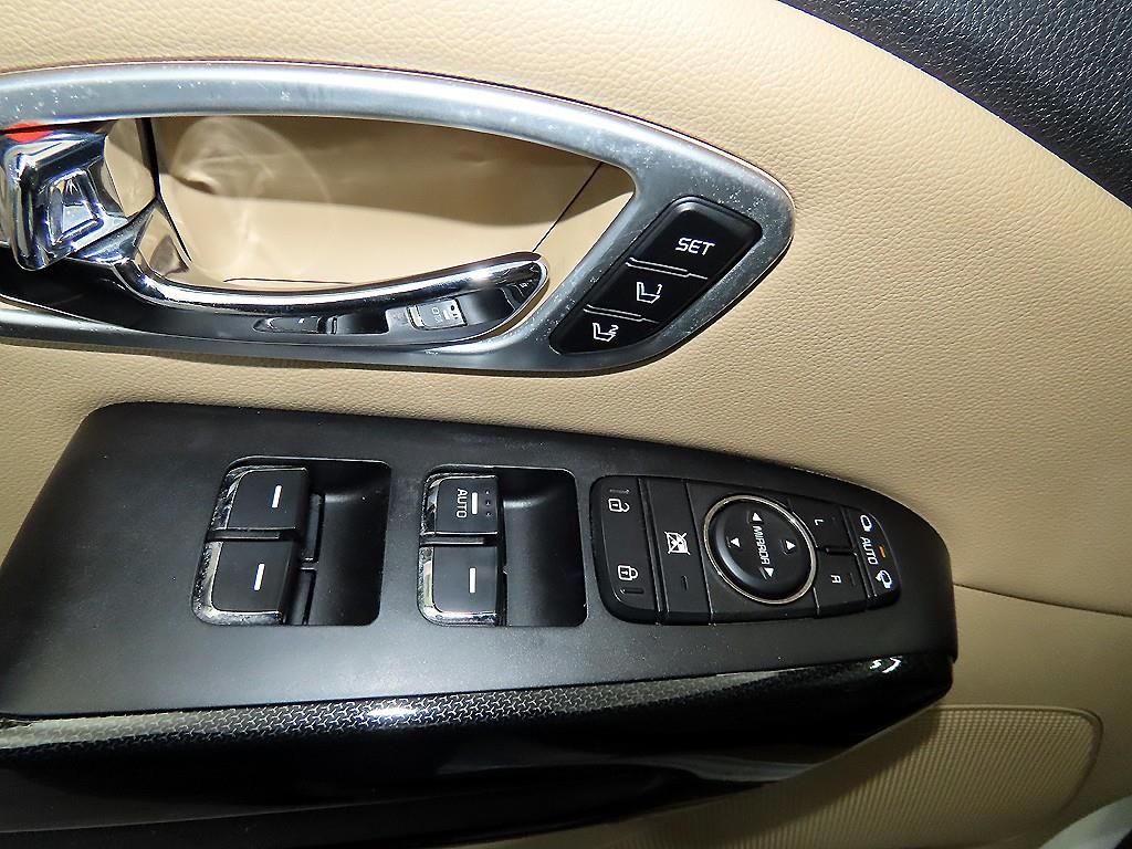 KIA Carnival 2017 the color of pearl - Importación desde Corea - HF Imports Iquique - Foto 13