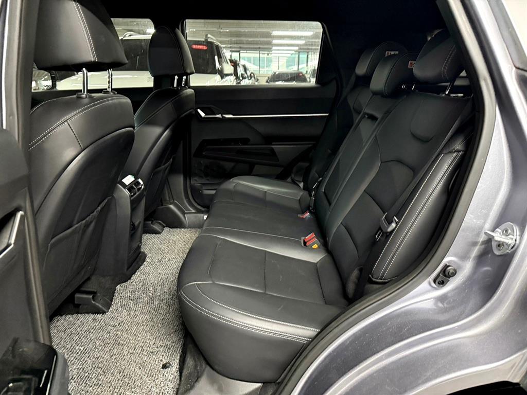 Ssangyong Torres - Vista 9