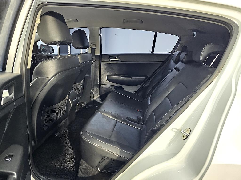 KIA Sportage - Vista 9