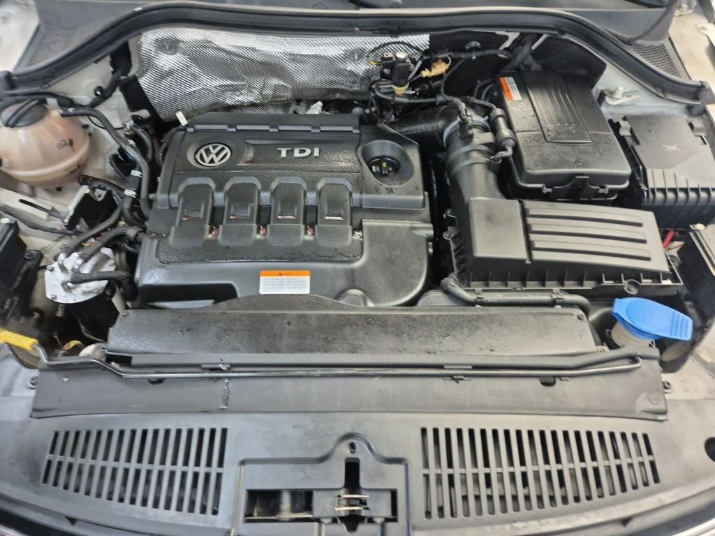 Volkswagen Tiguan - Vista 5