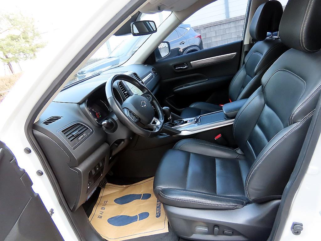 SAMSUNG QM6 - Vista 5