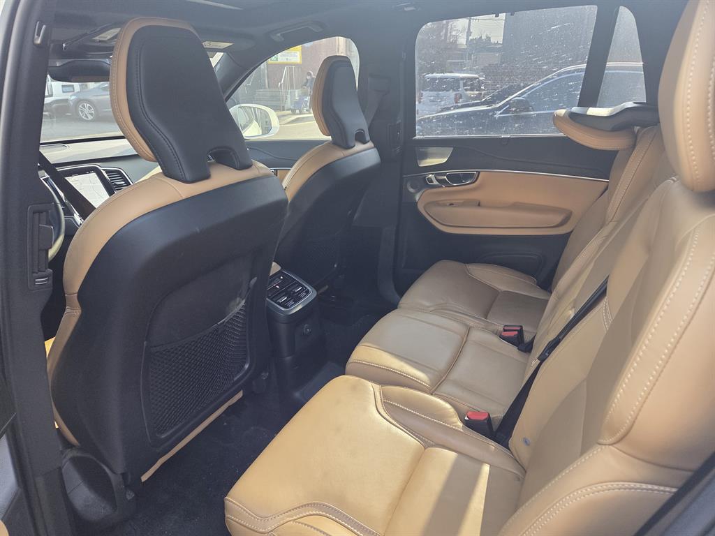 Volvo XC90 - Vista 9