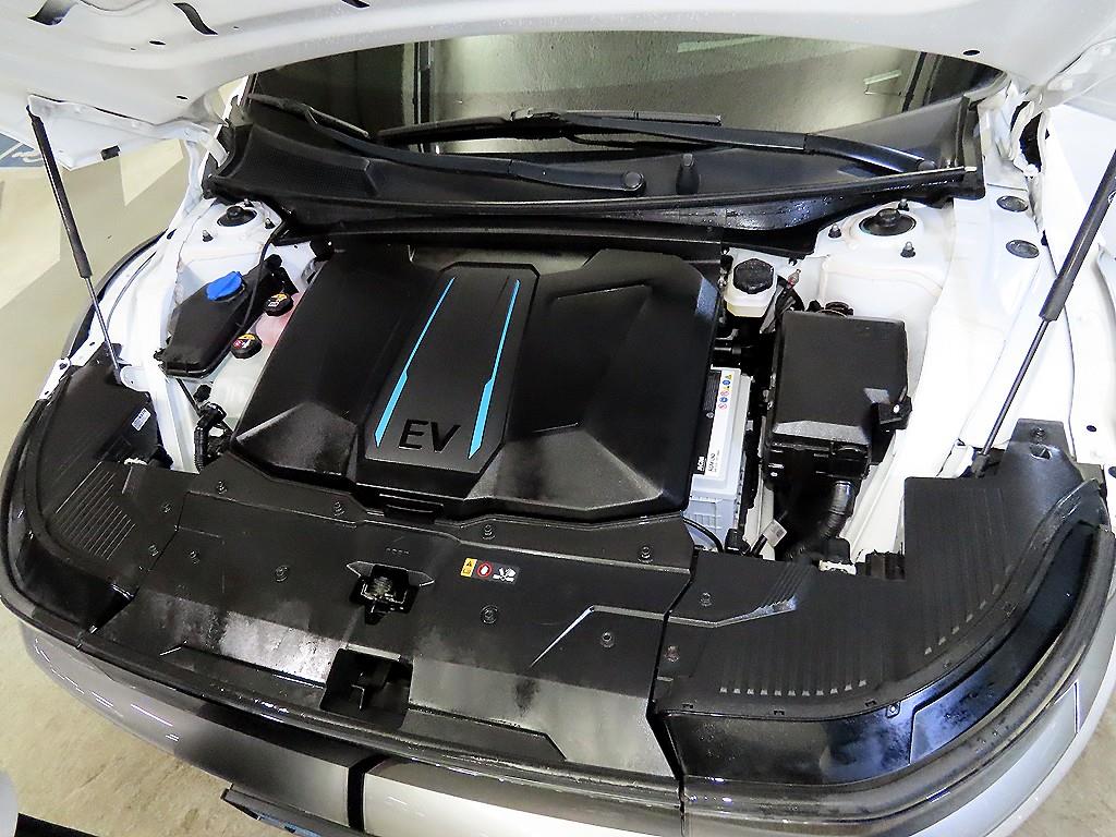 HYUNDAI Ioniq 5 2023 Blanco - Importación desde Corea - HF Imports Iquique - Foto 19