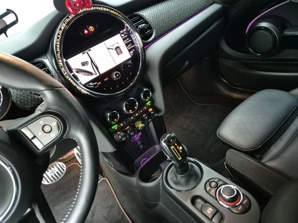 Mini Cooper - Vista 10