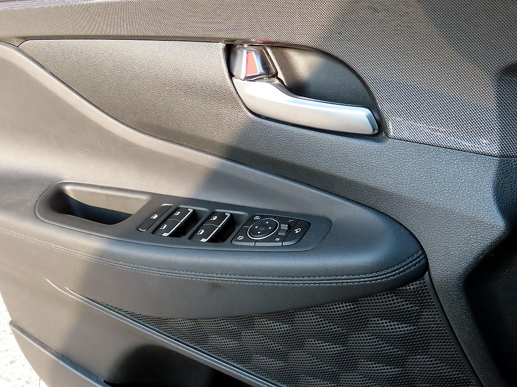 HYUNDAI Santa Fe - Vista 11