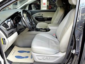 KIA Carnival - Vista 10