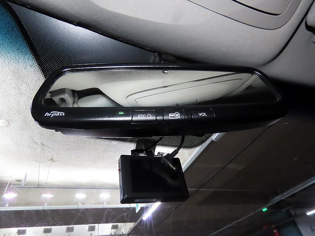 Ssangyong Tivoli 2017 Blanco - Importación desde Corea - HF Imports Iquique - Foto 17