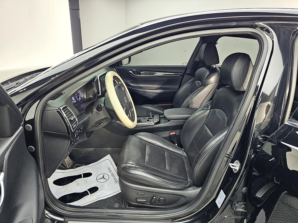 HYUNDAI Grandeur - Vista 8