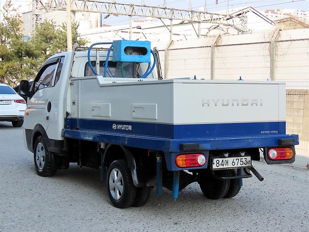 Small Truck (Completed) a live fish car - Vista 3
