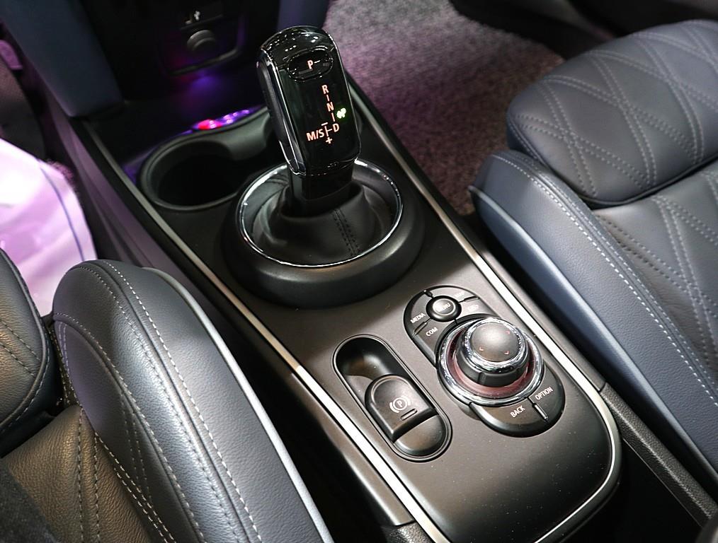 Mini Countryman 2023 Negro - Importación desde Corea - HF Imports Iquique - Foto 13