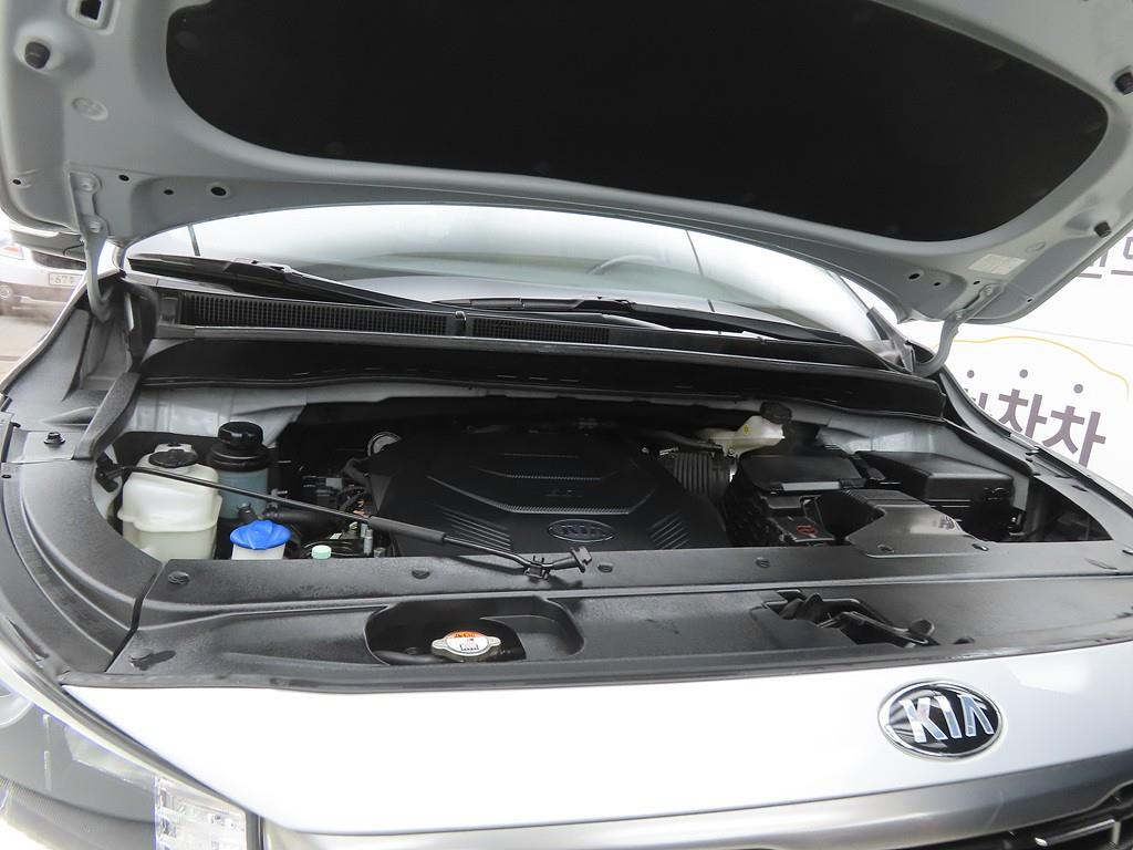 KIA Carnival 2020 Gris - Importación desde Corea - HF Imports Iquique - Foto 19