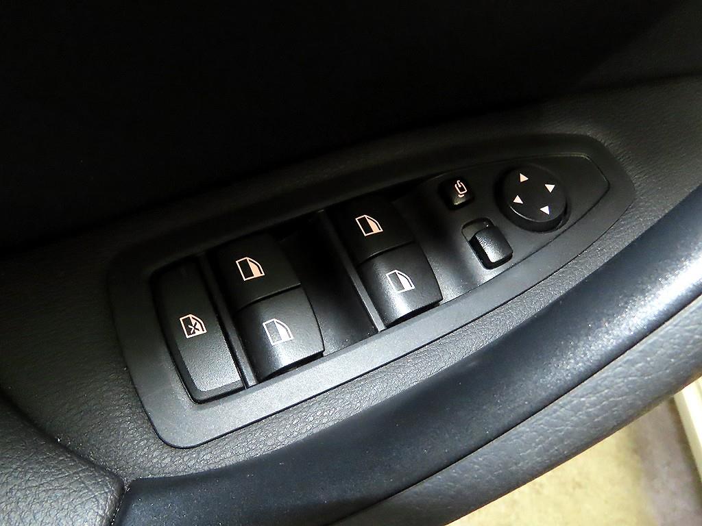 BMW X1 2022 Blanco - Importación desde Corea - HF Imports Iquique - Foto 13