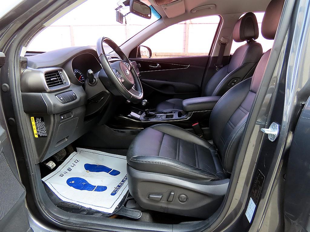 KIA Sorento - Vista 5