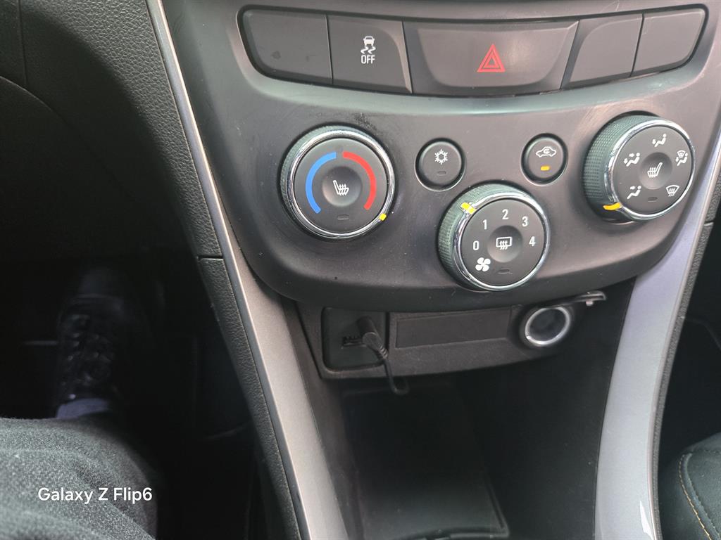 Chevrolet Trax 2019 Negro - Importación desde Corea - HF Imports Iquique - Foto 15