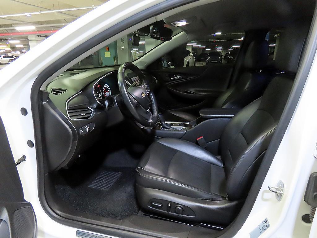 Chevrolet Malibu - Vista 6